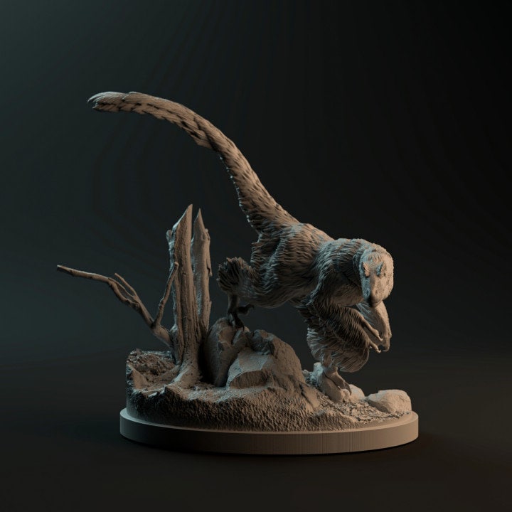 Deinonychus sneaking - Dino and Dog Miniatures