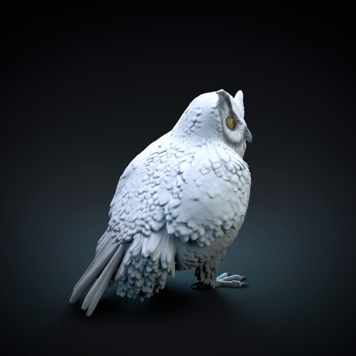 Spotted eagle owl - UNPAINTED - Dino and Dog Miniatures