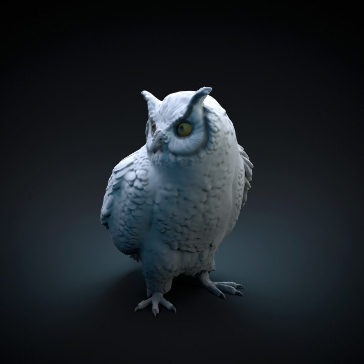 Spotted eagle owl - UNPAINTED - Dino and Dog Miniatures