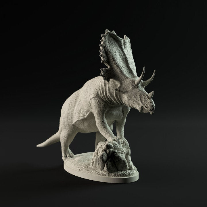 Mercuriceratops looking - Dino and Dog Miniatures