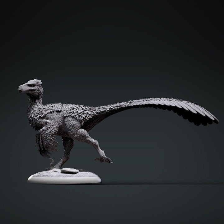 Utahraptor Feathered - Primitive War - UNPAINTED - Clynche Art