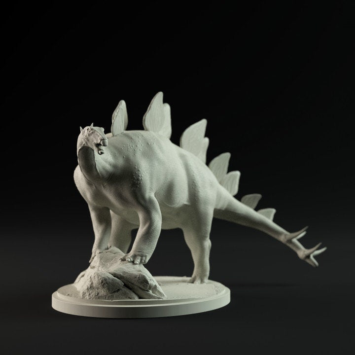 Stegosaurus Looking - UNPAINTED - Dino and Dog Miniatures