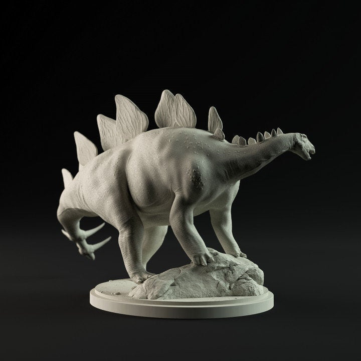 Stegosaurus Looking - UNPAINTED - Dino and Dog Miniatures