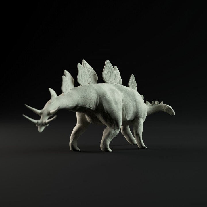 Stegosaurus Walking - UNPAINTED - Dino and Dog Miniatures