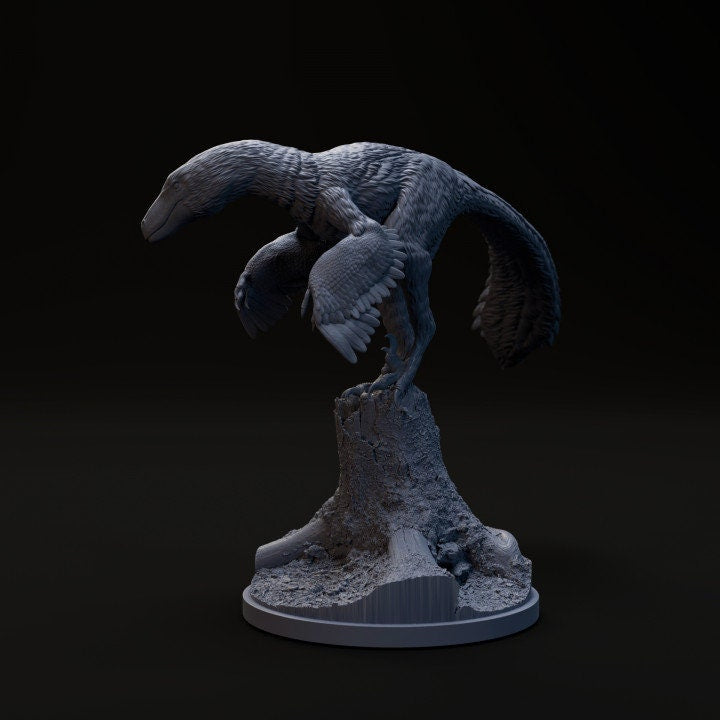 Dakotaraptor Standing - UNPAINTED - Dino and Dog Miniatures