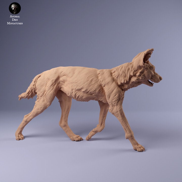 African Wild Dog - UNPAINTED - Animal Den Miniatures