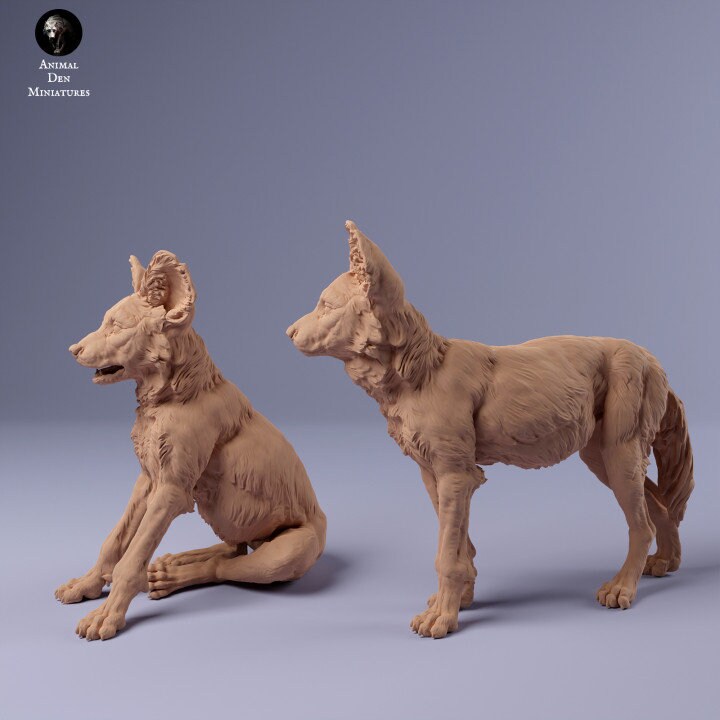 African Wild Dog Pups - UNPAINTED - Animal Den Miniatures