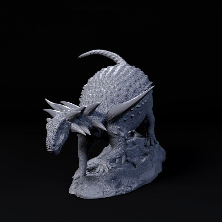 Sauropelta going down - UNPAINTED - Dino and Dog Miniatures