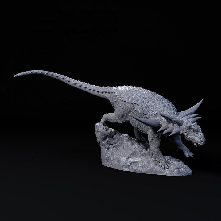 Sauropelta going down - UNPAINTED - Dino and Dog Miniatures