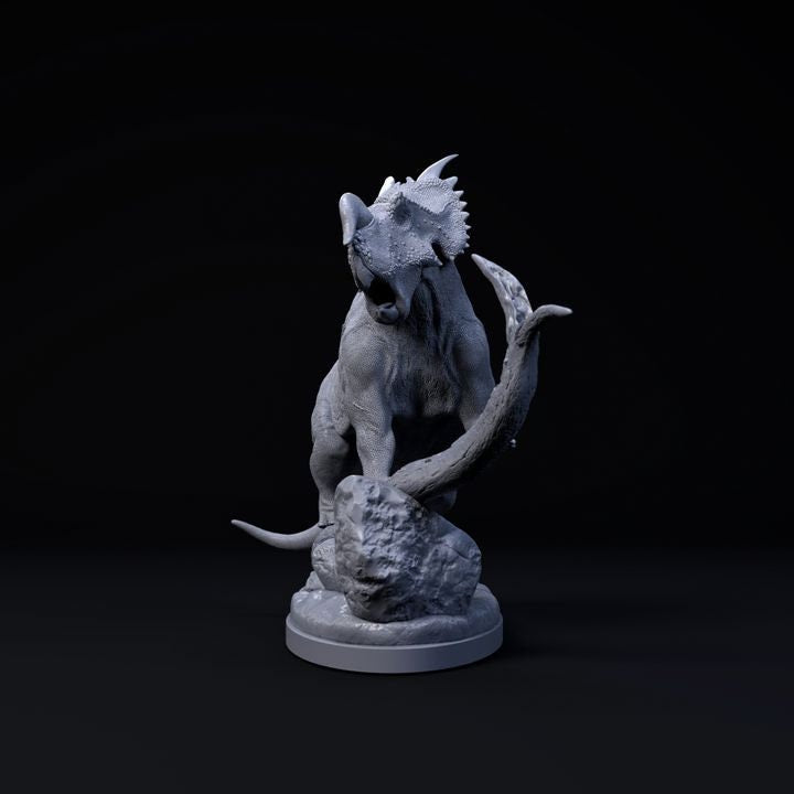 Einiosaurus bull - UNPAINTED - Dino and Dog Miniatures