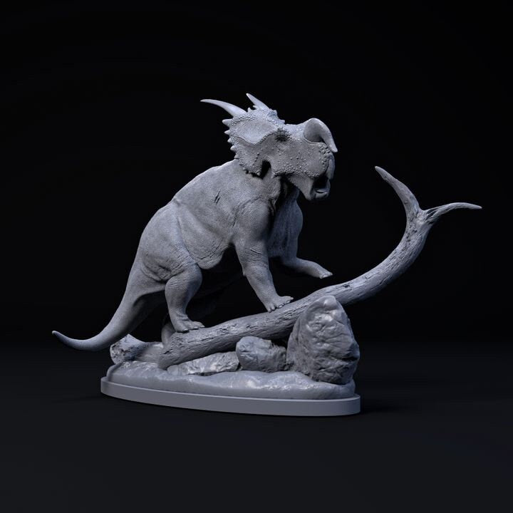 Einiosaurus bull - UNPAINTED - Dino and Dog Miniatures