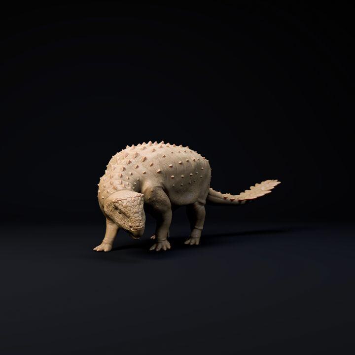 Stegouros looking down - Dino and Dog Miniatures