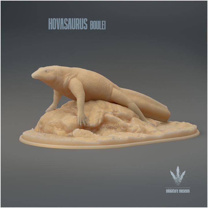 Hovasaurus boulei : The Ancient Reptile - UNPAINTED - Miniature Museum