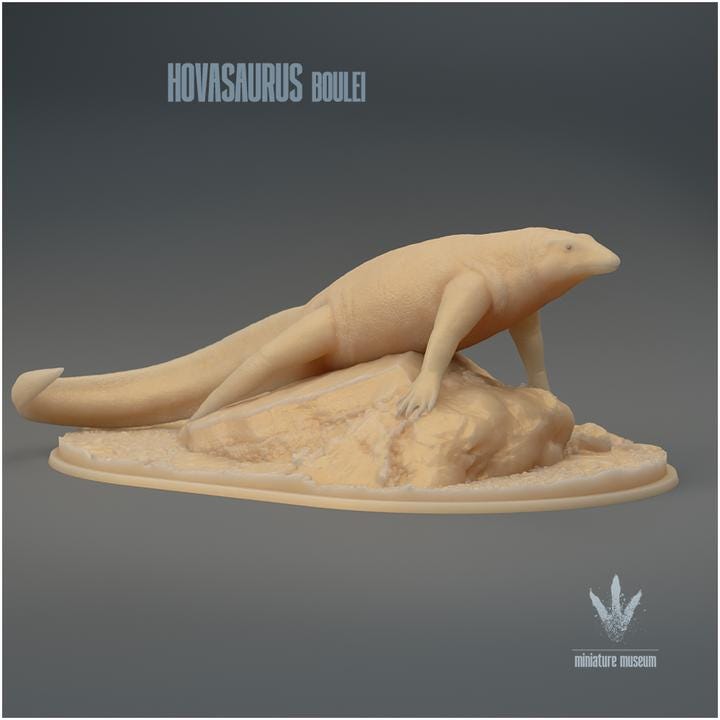 Hovasaurus boulei : The Ancient Reptile - UNPAINTED - Miniature Museum
