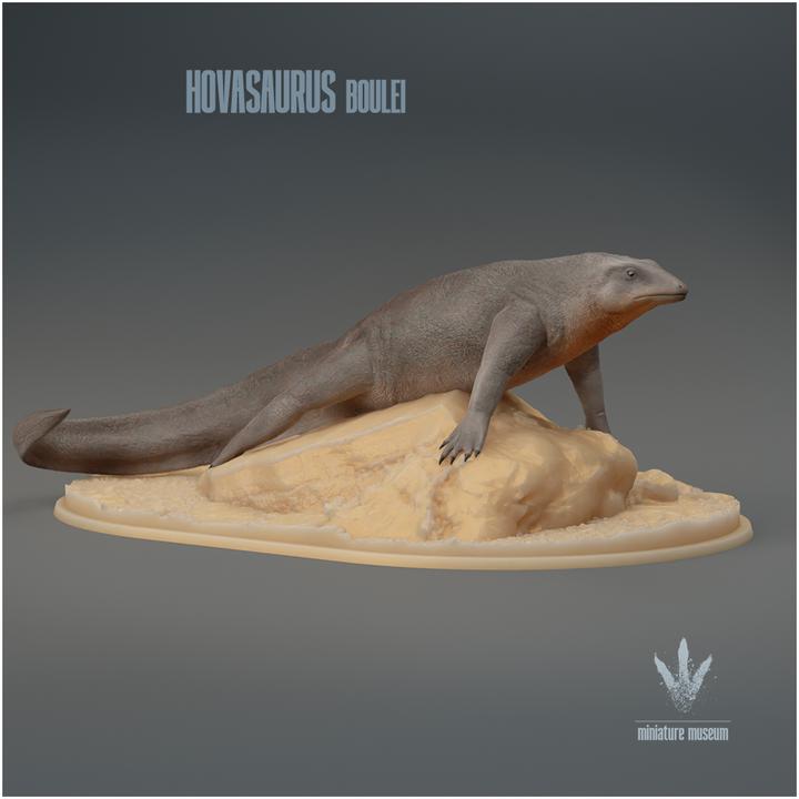 Hovasaurus boulei : The Ancient Reptile - UNPAINTED - Miniature Museum