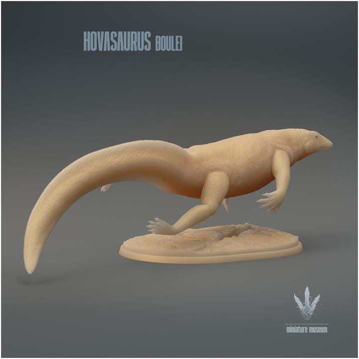 Hovasaurus boulei : Swimming - UNPAINTED - Miniature Museum