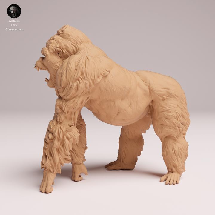 Eastern Lowland Gorilla Aggressive- Silverback - UNPAINTED 3D Resin Figure - Animal Den Miniatures