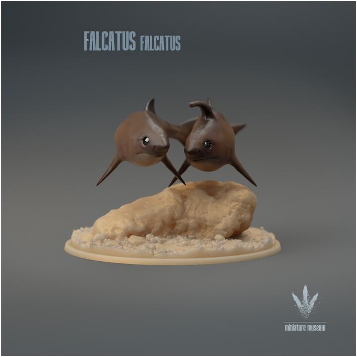 Falcatus falcatus : Couple - UNPAINTED 3D Resin Figure - Miniature Museum