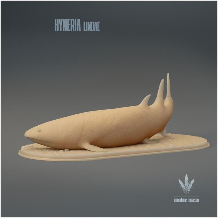 Hyneria lindae : On Land - UNPAINTED 3D Resin Figure - Miniature Museum