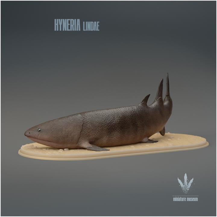 Hyneria lindae : On Land - UNPAINTED 3D Resin Figure - Miniature Museum