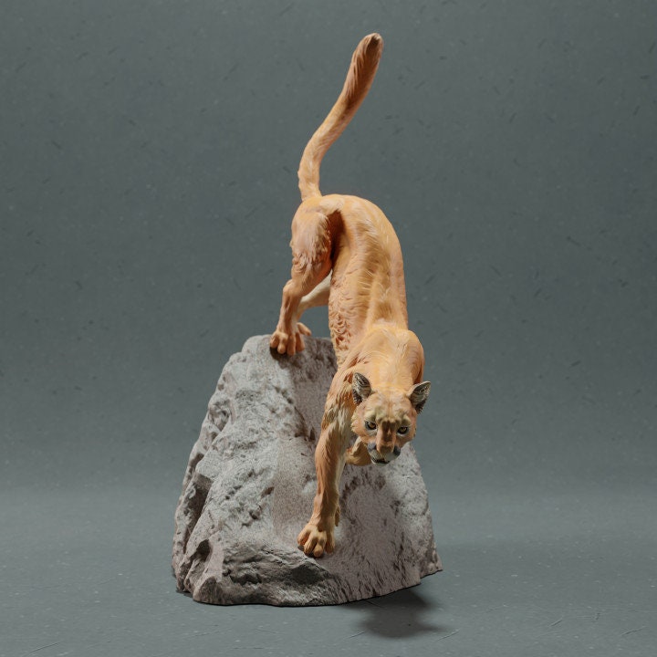 Mountain Lion - UNPAINTED - Animal Den Miniatures