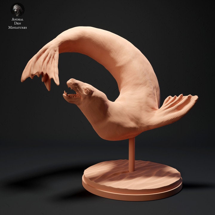 Leopard Seal Swim - UNPAINTED - Animal Den Miniatures