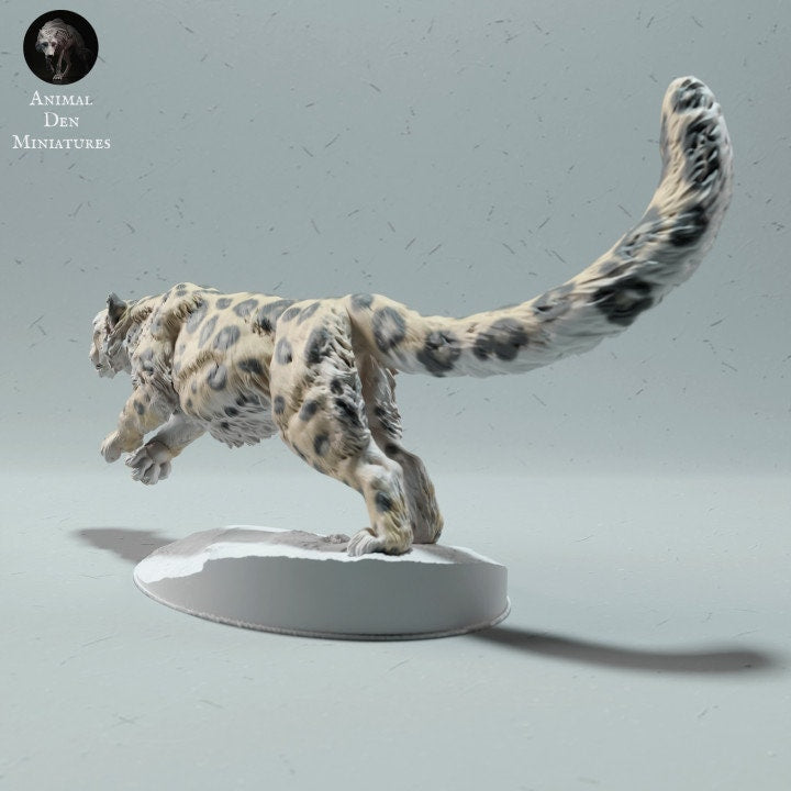 Snow Leopard - UNPAINTED - Animal Den Miniatures