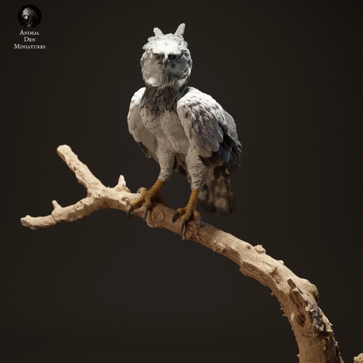 Harpy Eagle - UNPAINTED - Animal Den Miniatures