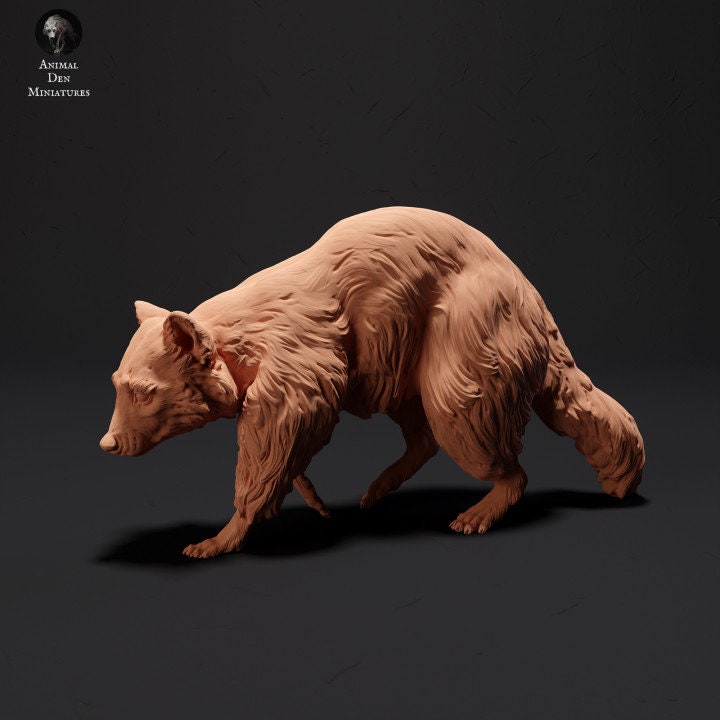 Raccoon - UNPAINTED - Animal Den Miniatures