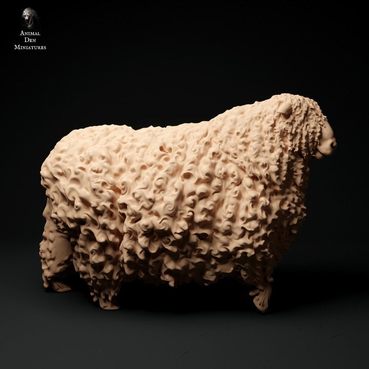 Devon and Cornwall Longwool Ram Walking - UNPAINTED - Animal Den Miniatures