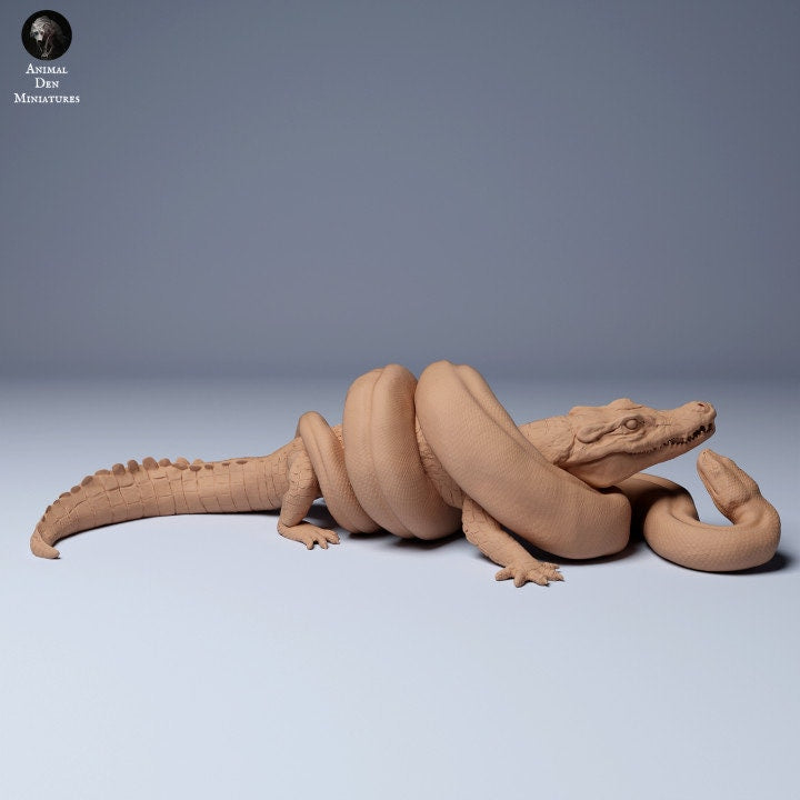 Green Anaconda vs Black Caiman - UNPAINTED - Animal Den Miniatures