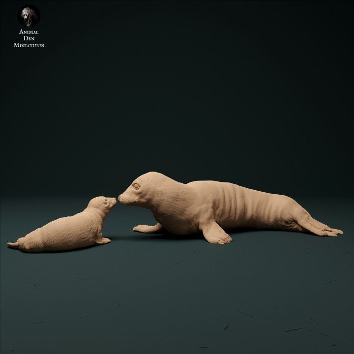 Grey Seal Female and Pup- UNPAINTED - Animal Den Miniatures