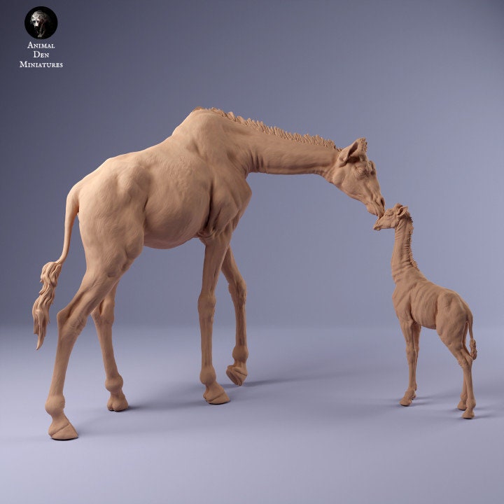 Rothschild's Giraffe Female and Calf - UNPAINTED - Animal Den Miniatures