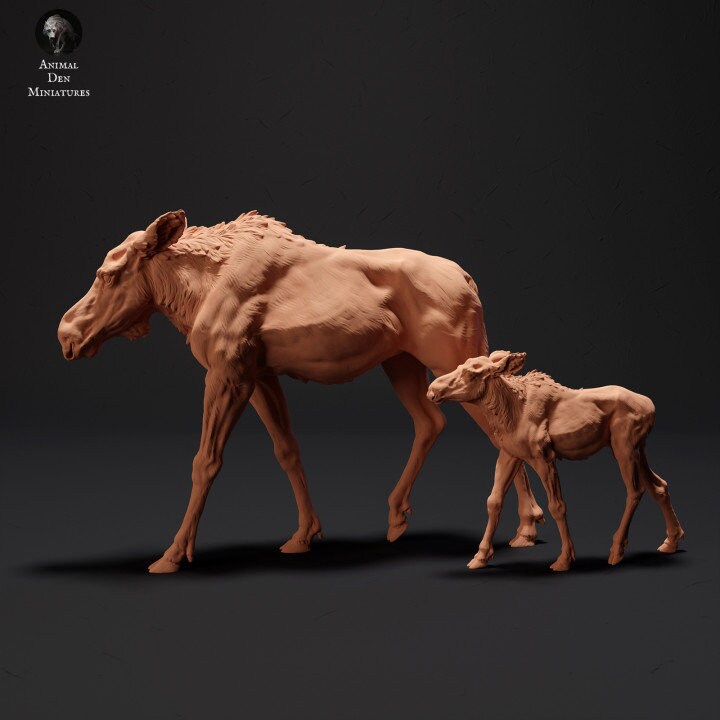 Moose Female and Calf- UNPAINTED - Animal Den Miniatures
