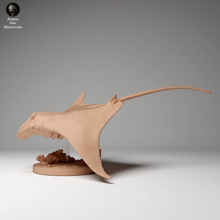 Reef Manta Ray 1 - UNPAINTED - Animal Den Miniatures