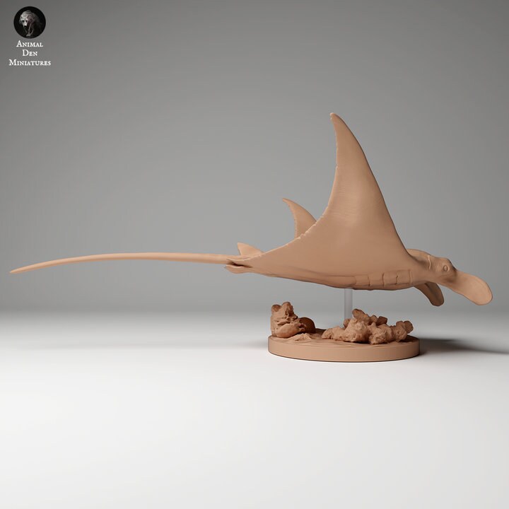 Reef Manta Ray - UNPAINTED - Animal Den Miniatures
