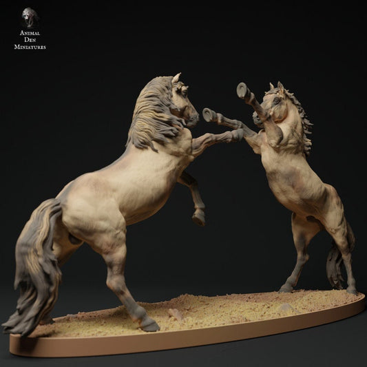Konik Stallions Fight - UNPAINTED - Animal Den Miniatures