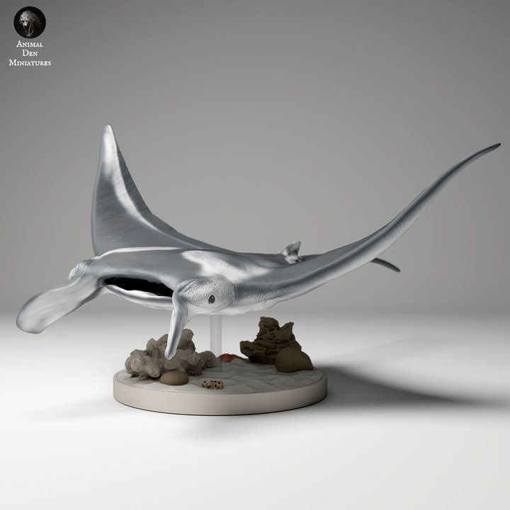 Reef Manta Ray - UNPAINTED - Animal Den Miniatures