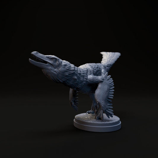 Velociraptor sneaking up - UNPAINTED - Dino and Dog Miniatures