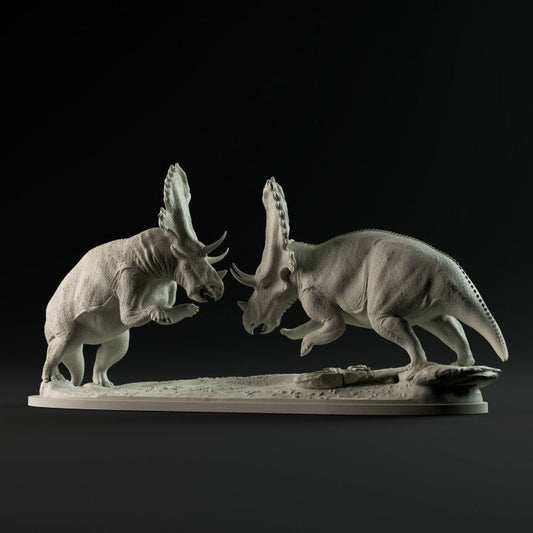 Mercuriceratops duel - UNPAINTED - Dino and Dog Miniatures