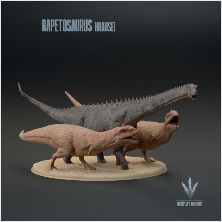 Rapetosaurus krausei : Majungasaurus Attack - UNPAINTED - Miniature Museum