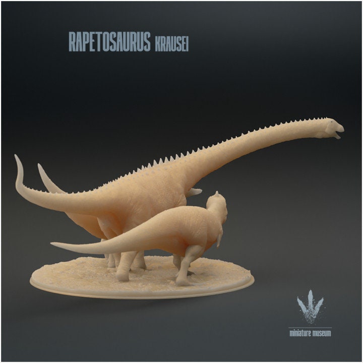 Rapetosaurus krausei : Majungasaurus Attack - UNPAINTED - Miniature Museum