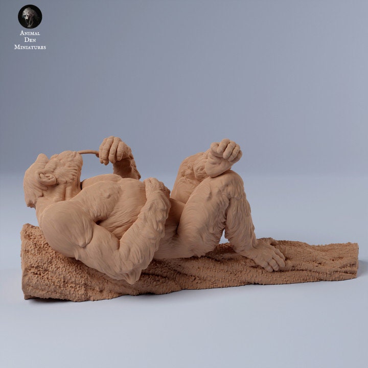 Chimpanzee Chillin - UNPAINTED - Animal Den Miniatures