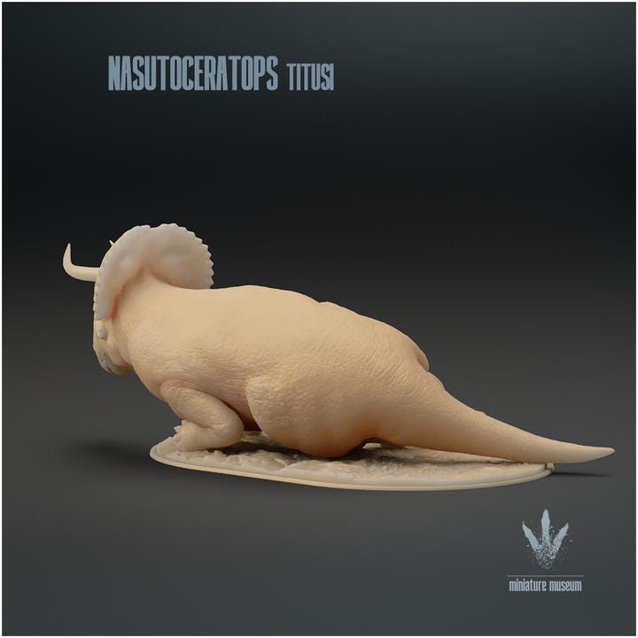 Nasutoceratops titusi : Sitting - UNPAINTED - Miniature Museum