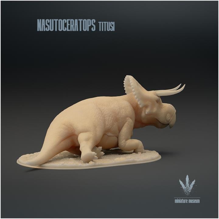 Nasutoceratops titusi : Sitting - UNPAINTED - Miniature Museum
