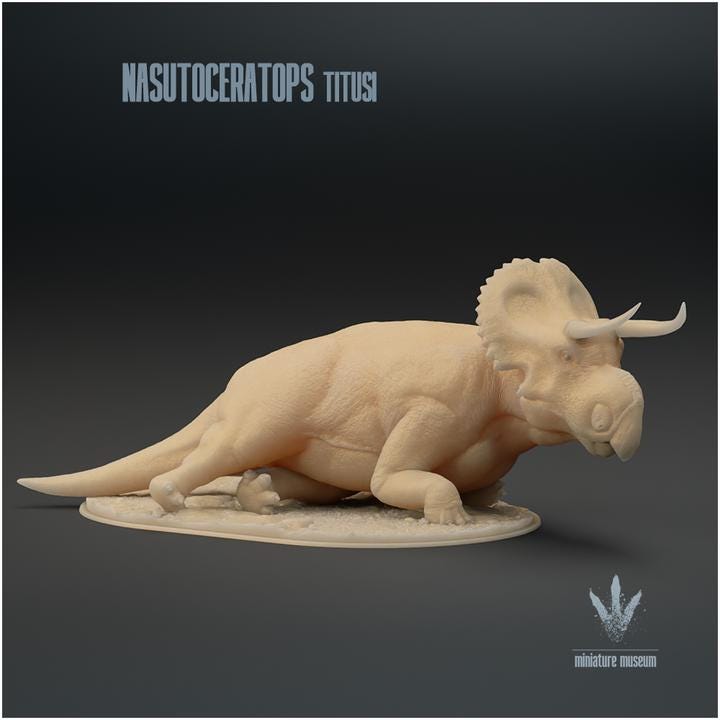 Nasutoceratops titusi : Sitting - UNPAINTED - Miniature Museum