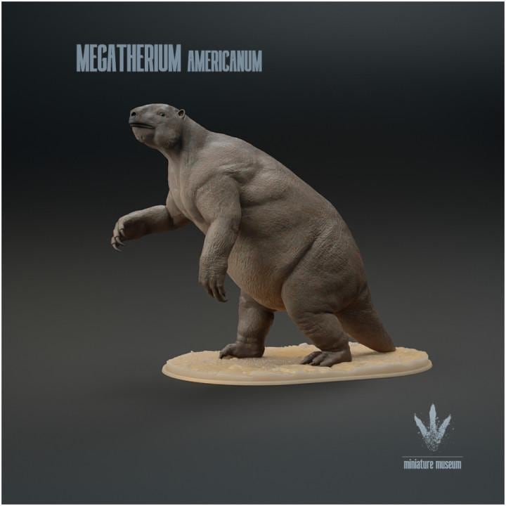 Megatherium Americanum : Standing - UNPAINTED - Miniature Museum