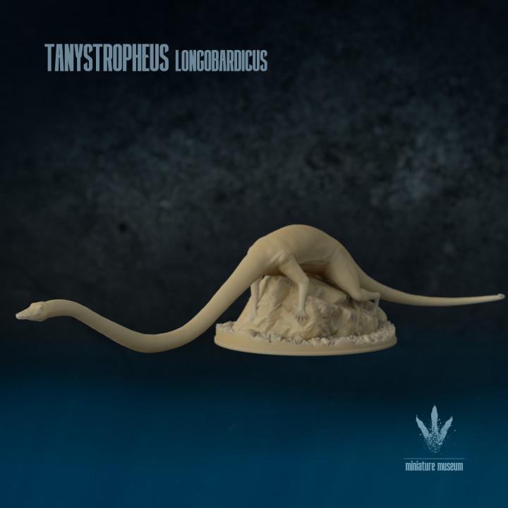 Tanystropheus longobardicus: Climbing on a Rock - UNPAINTED - Miniature Museum