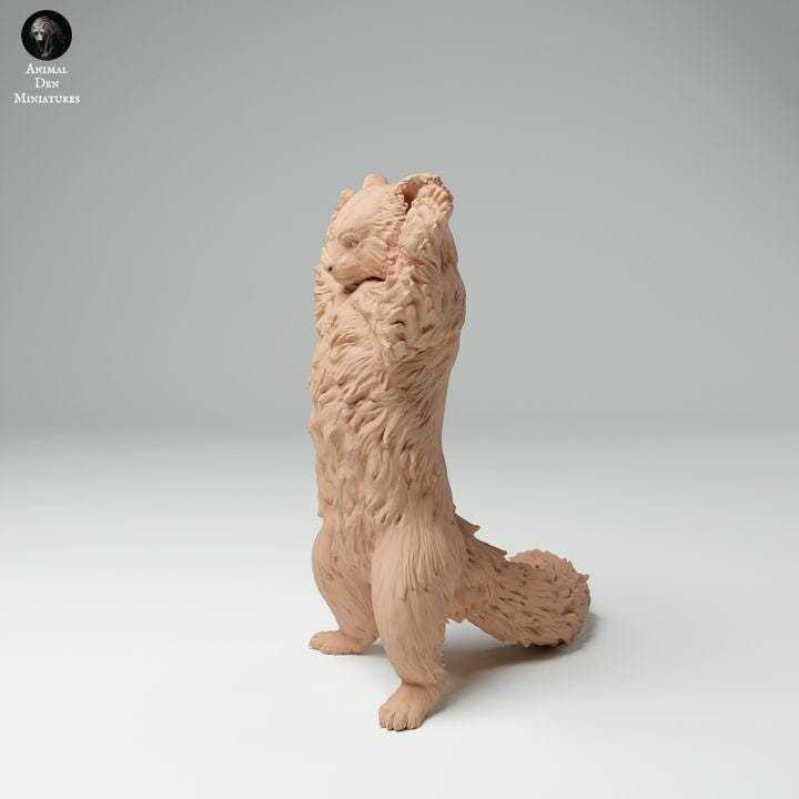 Red Panda - UNPAINTED - Animal Den Miniatures