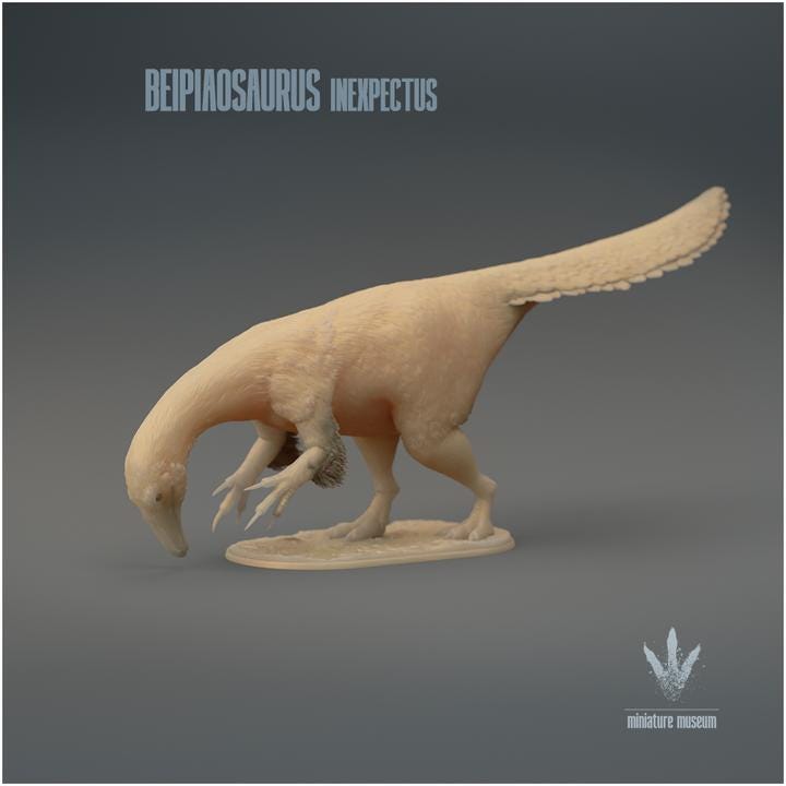 Beipiaosaurus inexpectus : Feeding - UNPAINTED 3D Figurine - Miniature Museum